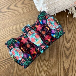NEW Taco Holder with Dia de los Muertos Day of the Dead Pattern